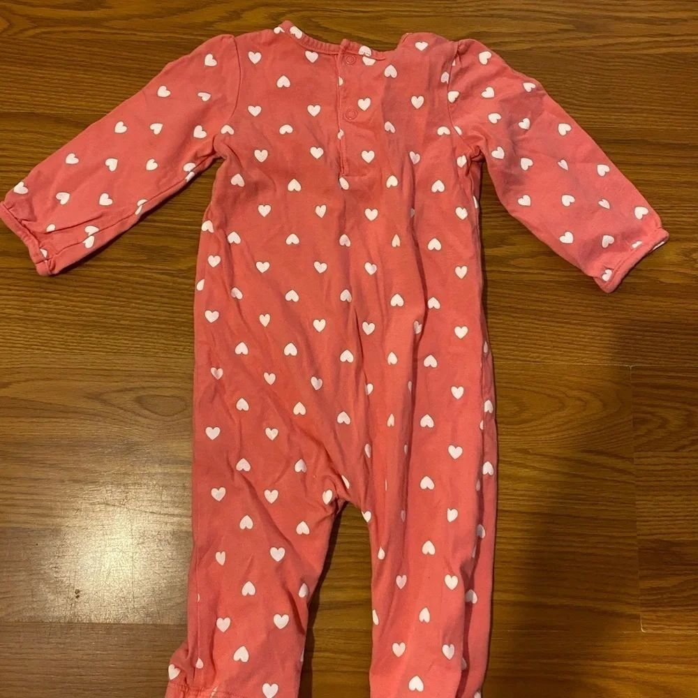Carter’s Jumper size 12 Months (DO)